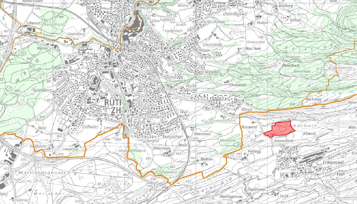 Lage der geplanten Deponie Sonnenfeld bei Ermenswil/Eschenbach nahe von Rüti an Kantonsgrenze.